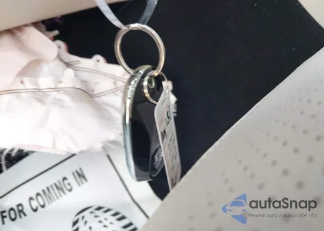 2024 Mercedes-Benz Glc 300 4Matic Suv from USA, damaged, VIN W1NKM4HB1RF142886